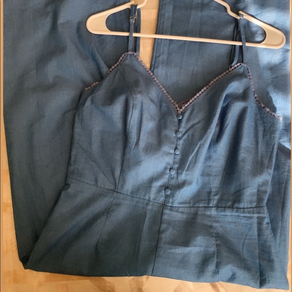 Lulu’s Jumpsuit - Picture 2 of 3